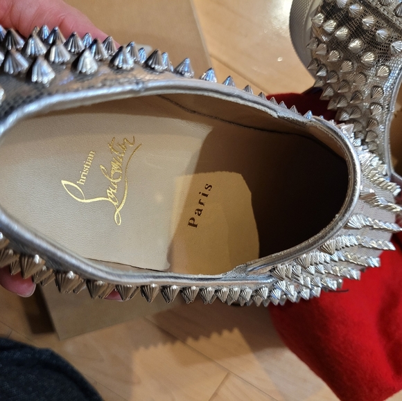 Christian Louboutin Spiky Silver Woman's Roller Boat flat shoe - Picture 7 of 16